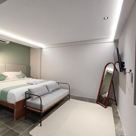 Fx Stay & Coffee Yogyakarta Luaran gambar