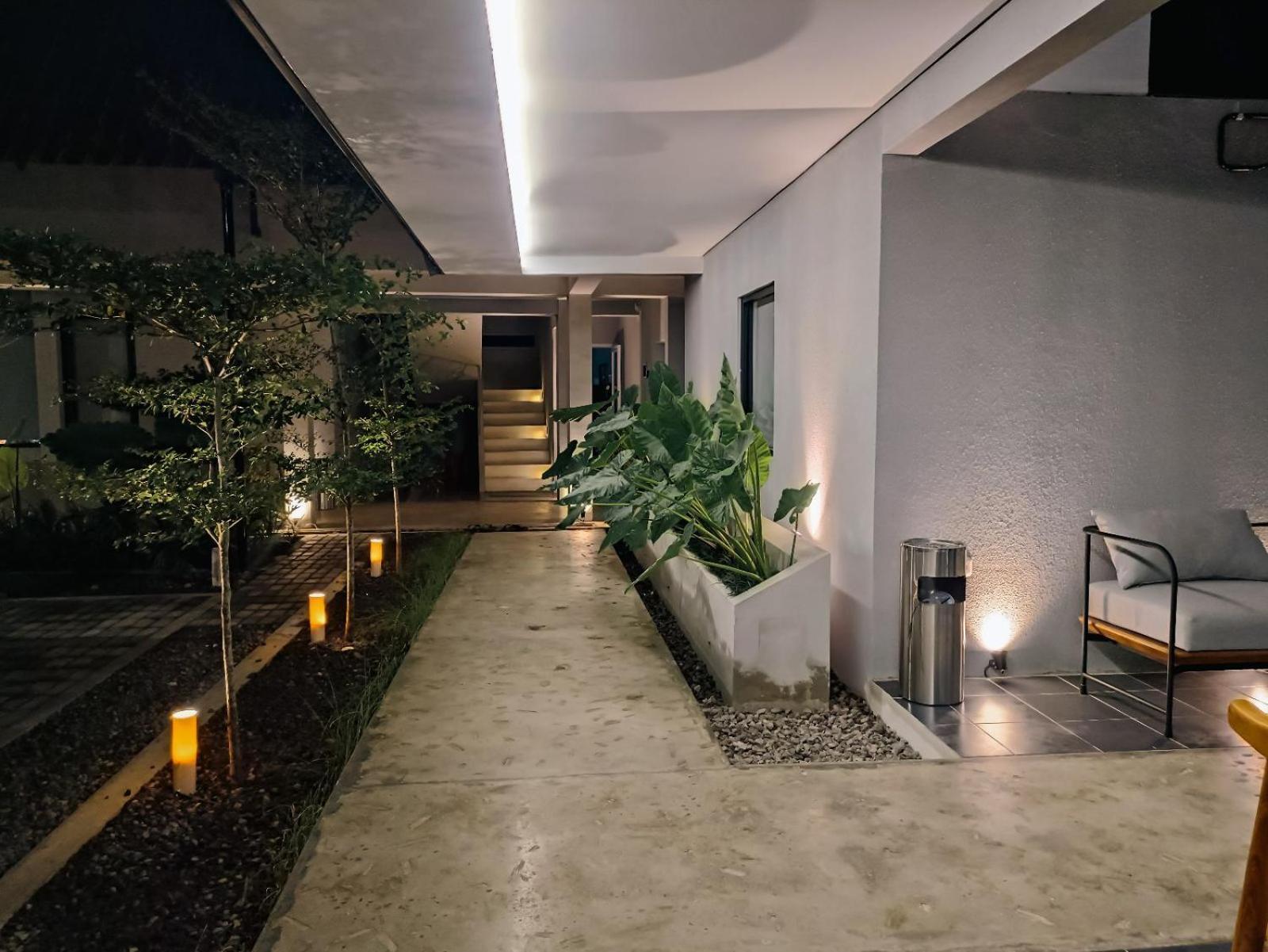 Fx Stay & Coffee Yogyakarta Luaran gambar