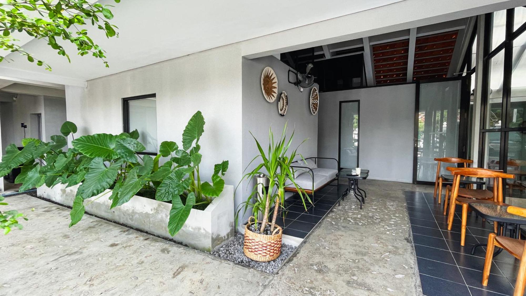 Fx Stay & Coffee Yogyakarta Luaran gambar